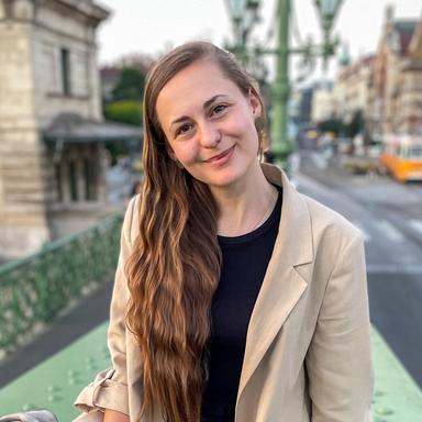 Porträt einer DevBoost Mitarbeiterin